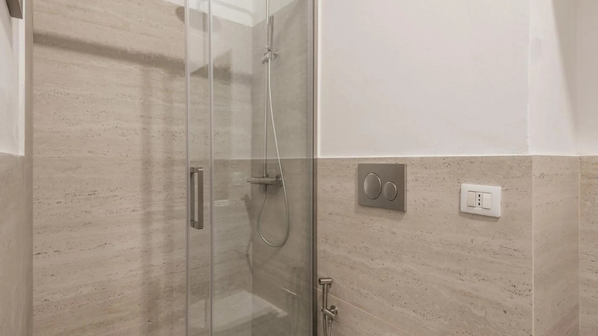 The Best Rent - Two-Bedroom Apartment In Santa Maria Maggiore Rome 0*,