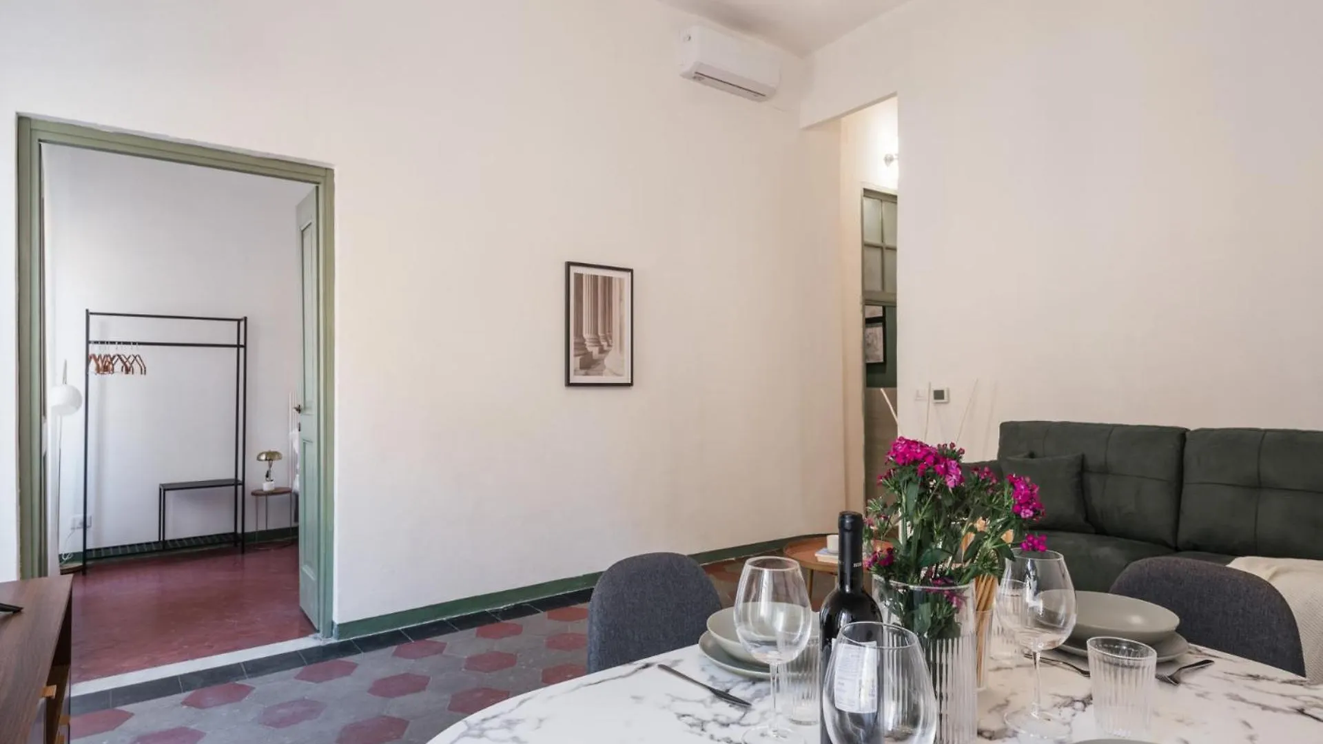 The Best Rent - Two-Bedroom Apartment In Santa Maria Maggiore Rome Italie