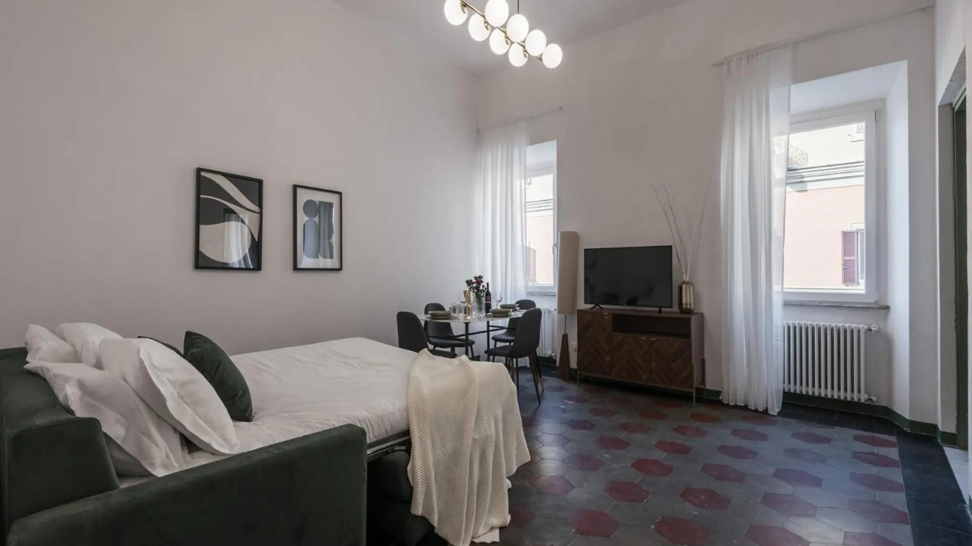 The Best Rent - Two-Bedroom Apartment In Santa Maria Maggiore Rome